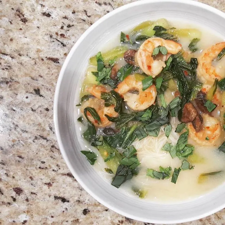 Würzige Miso-Brühe/Dressing