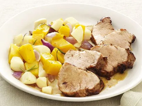 Schweinefleisch mit Kürbis und Äpfeln