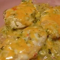 Hähnchen mit grünem Chili und Käse