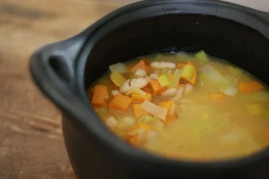 Weiße Bohnen- und geröstete Kürbissuppe