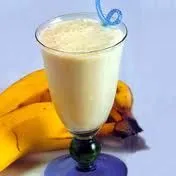 Bananen-Mandel-Leinsamen-Smoothie