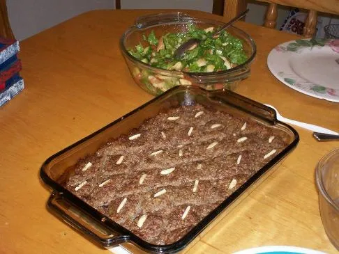 8-Kibbi auf einem Blech