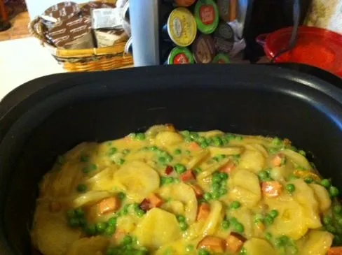 Slow Cooker Schinken und Kartoffeln mit Erbsen