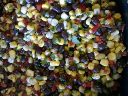 Schwarze Bohnen & Mais Salsa