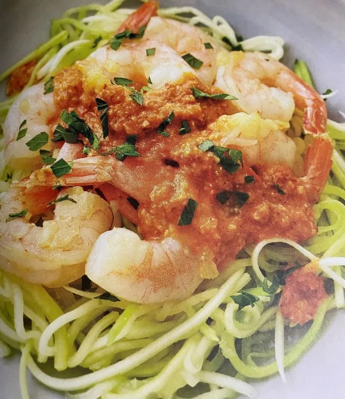 Romesco-Garnelen mit Zucchini-Nudeln