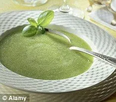 Dickes Zucchini-Suppe