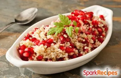 Quinoa- und Granatapfelsalat