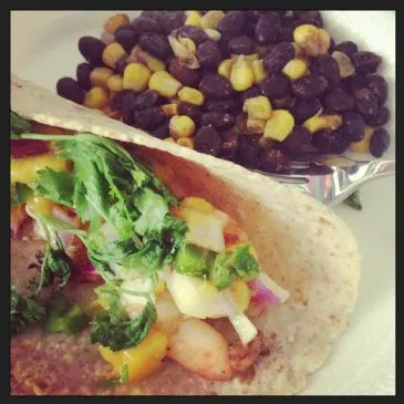 Leichte Garnelen-Mango-Tacos - Modifiziert