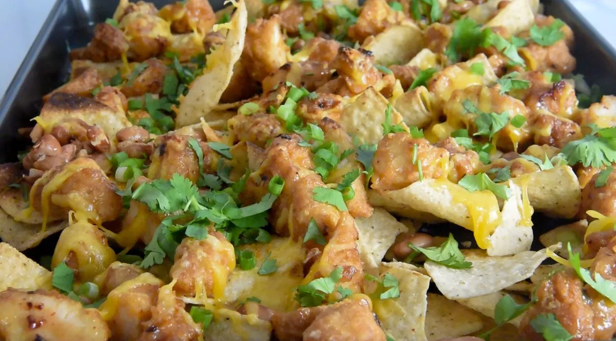 Knusprige Hähnchen Nachos