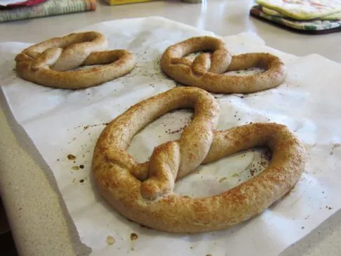 Vollkornbrezeln