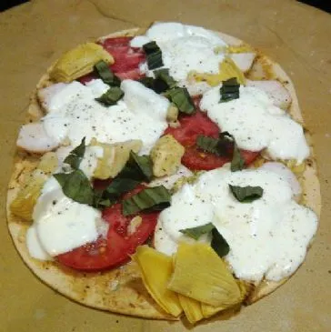 Italienische Fladenbrot-Pizza