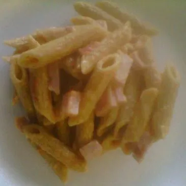 4-Käse und Schinken Vollkorn-Penne