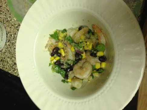 Zitrusgarnelen- und Quinoasalat