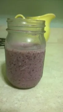 Sehr beerige Bananen-Frühstücks-Smoothie