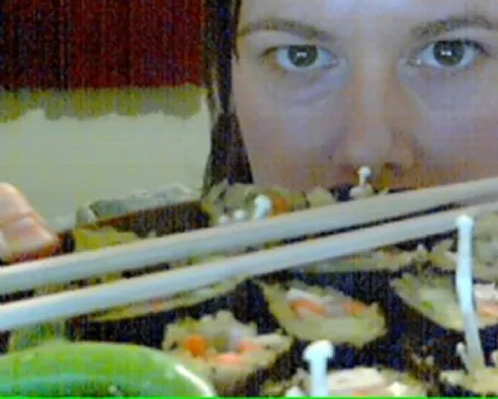 Niedrig-Kohlenhydrate-Sushi mit Spaghetti-Kürbis "Reis"