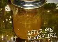 Apfelkuchen-Moonshine