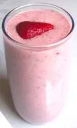 Ya Ya's fruchtiger Kefir-Smoothie