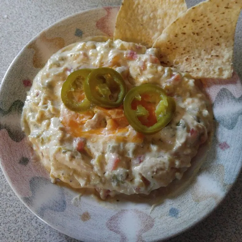 Cremige Keto-Hühnchen-Enchilada-Pfanne / Dip