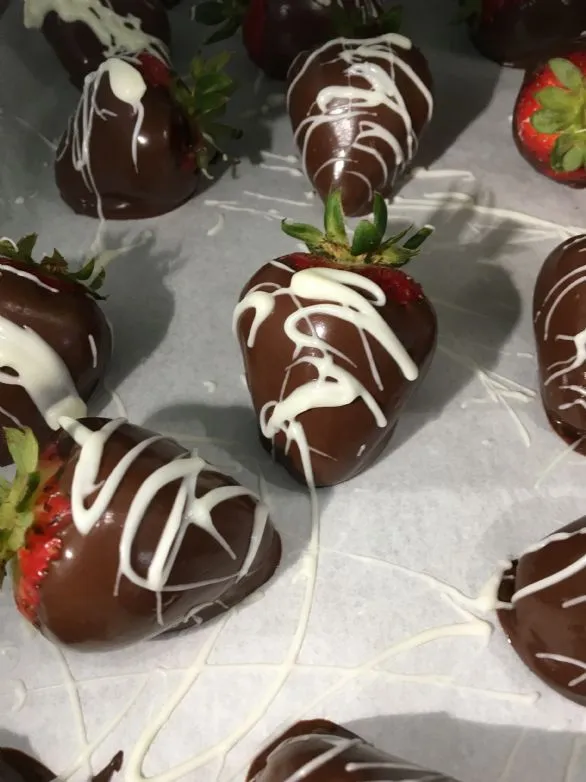 Schokoladenüberzogene Erdbeeren