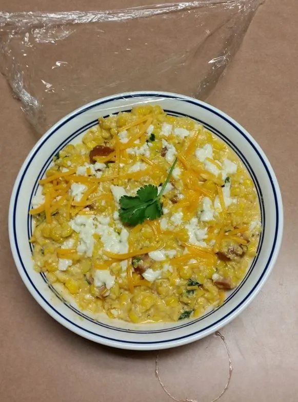 Chris' Gas Monkey Elote mit Jalapeno-Wurst