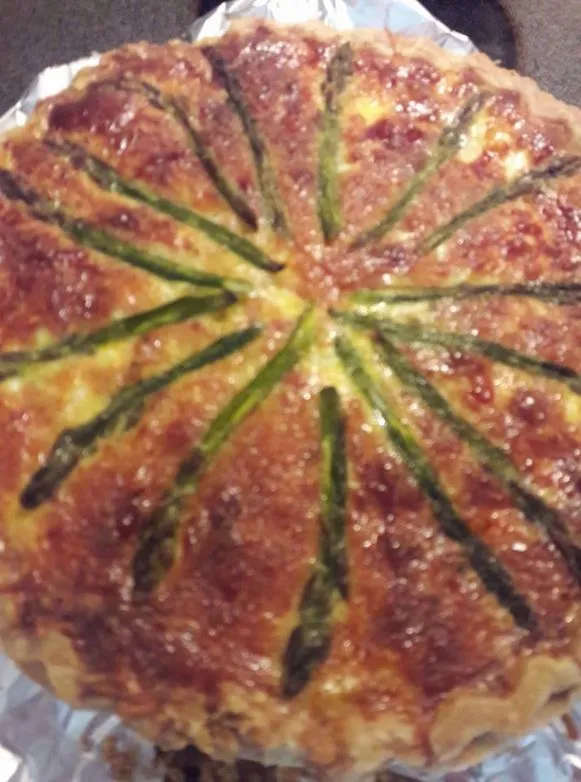 Schinken-Spargel-Quiche