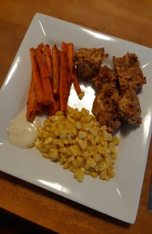 Mit Cornflakes panierter Tofu