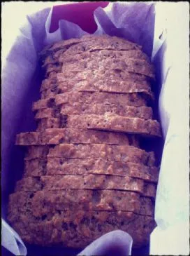 Hausgemachtes Mandelbrot (glutenfrei)