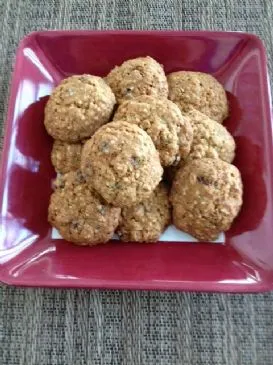 Hanf-Haferflocken-Rosinenkekse