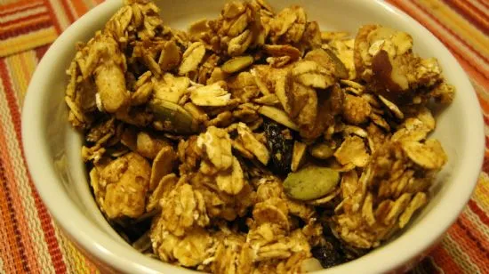 Apfel-Zimt-Granola