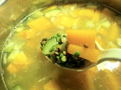 Kürbis-Linsen-Suppe
