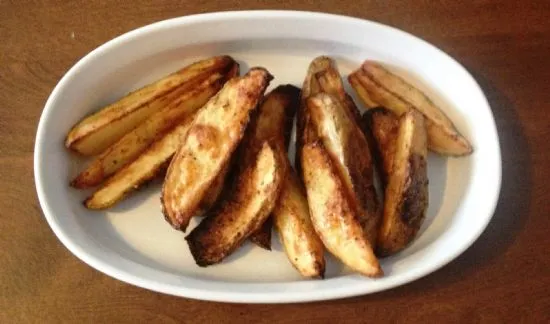 Ofen-geröstete Kartoffelspalten