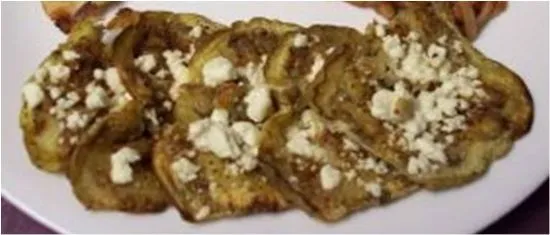 Im Ofen geröstete Aubergine mit Feta