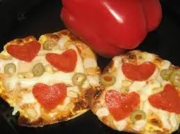 Blumenkohl-Pepperoni-Pizza