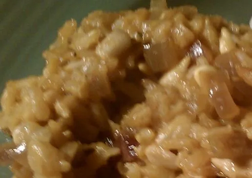 Brauner Jasminreis-Pilaw