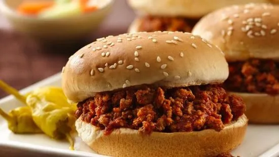 Einfache Rindfleischgerichte - Sloppy Joes (234 kcal)