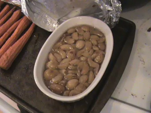 Gerösteter Knoblauch und Olivenöl