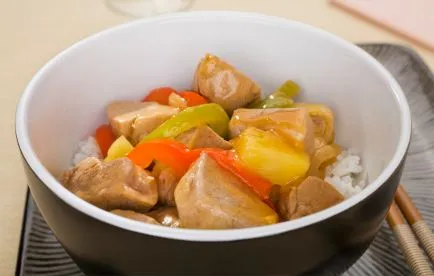 Karibisches Schweinefleisch mit Ananas