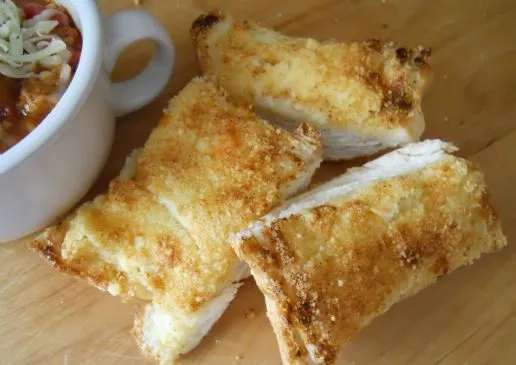 Schnelles Parmesan-Knoblauch-Brot