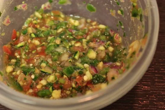 Einfache Zucchini-Salsa