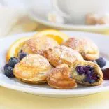 Blaubeergefüllte Pfannkuchen - 30 Stück - 65 Kalorien pro Stück