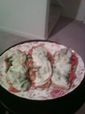 Überbackene Aubergine mit Spargel & Tomate