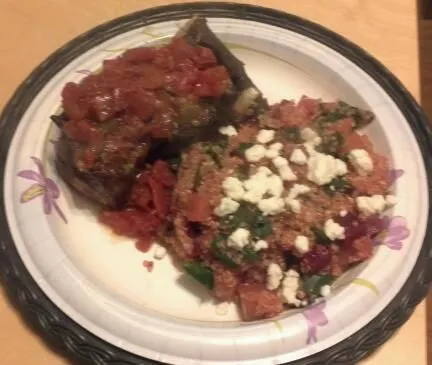 Quinoa mit Rüben und Rübenblättern