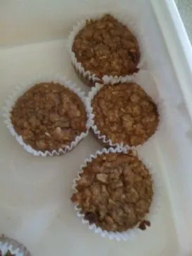 Haferflocken-Möhren-Apfel-Muffins