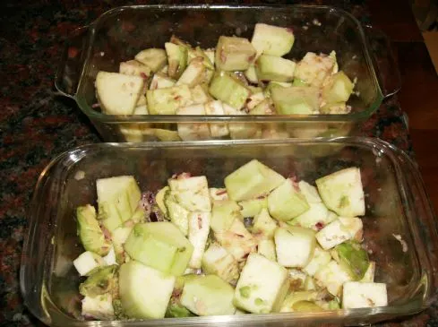 Auberginen-Avocado-Salat