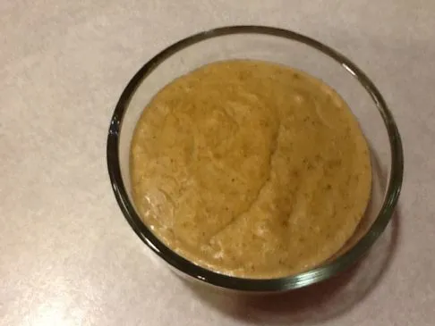 Kalorien- und nährstoffreiche Apfel-Zimt-Haferflocken-Püree