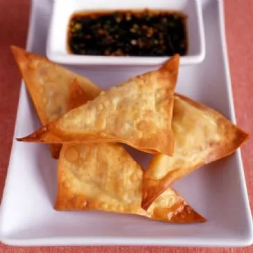 Gebackene vegetarische Wontons