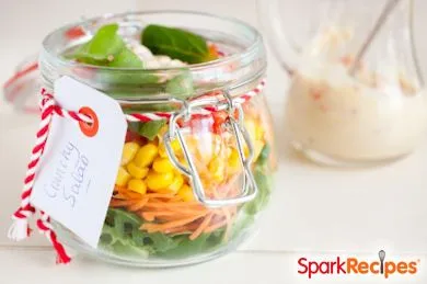 Einfacher, köstlicher Mason Jar Salat