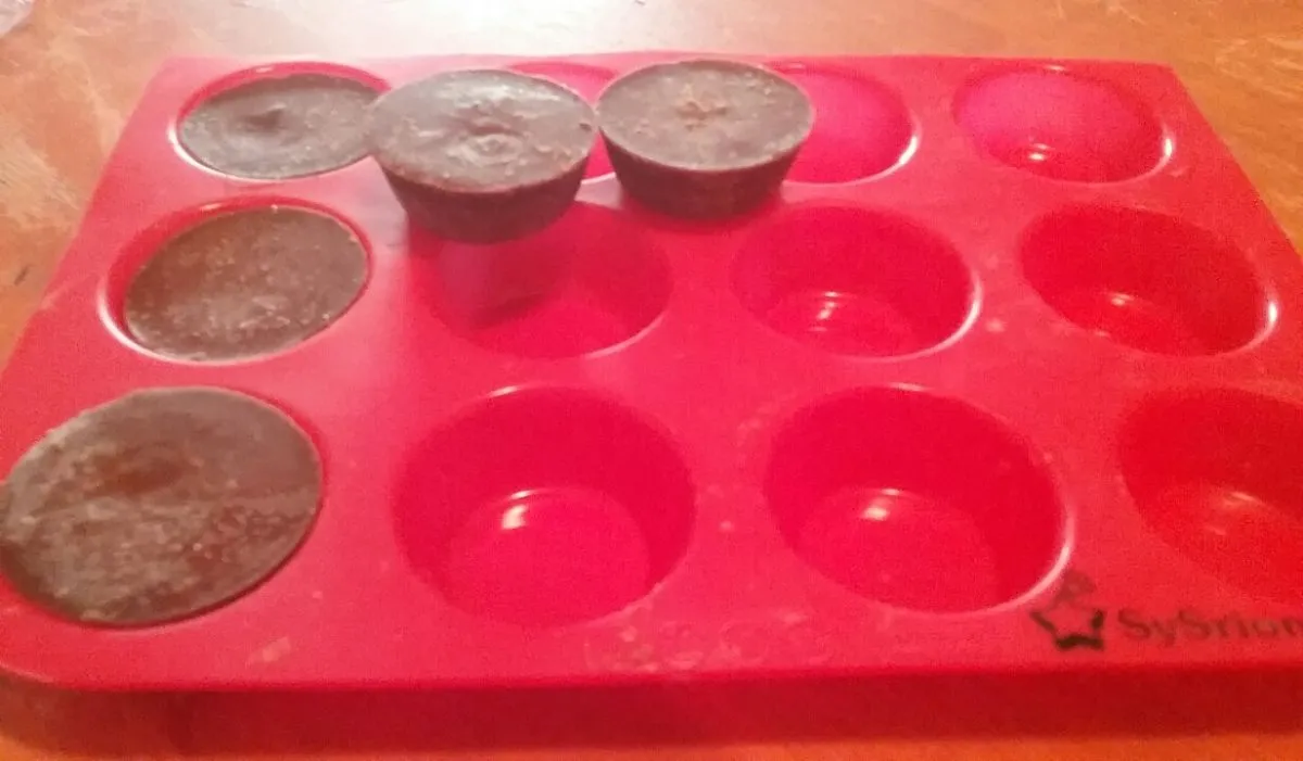 Keto Erdnussbutter-Fettbomben