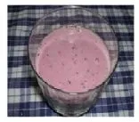 Beeren-Gesundheits-Smoothie mit Leinsamen