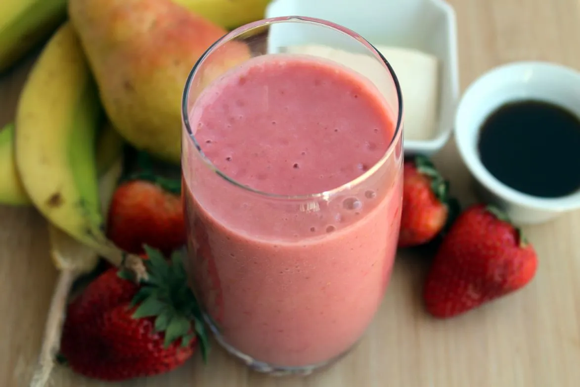 Ramas Drei-Beeren-Tofu-Smoothie